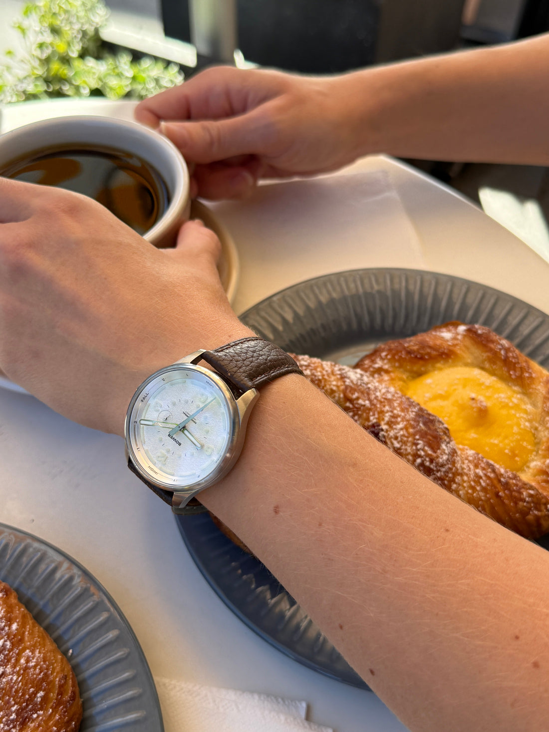 Why Analog Watches Matter in 2026: Design and Mental Clarity