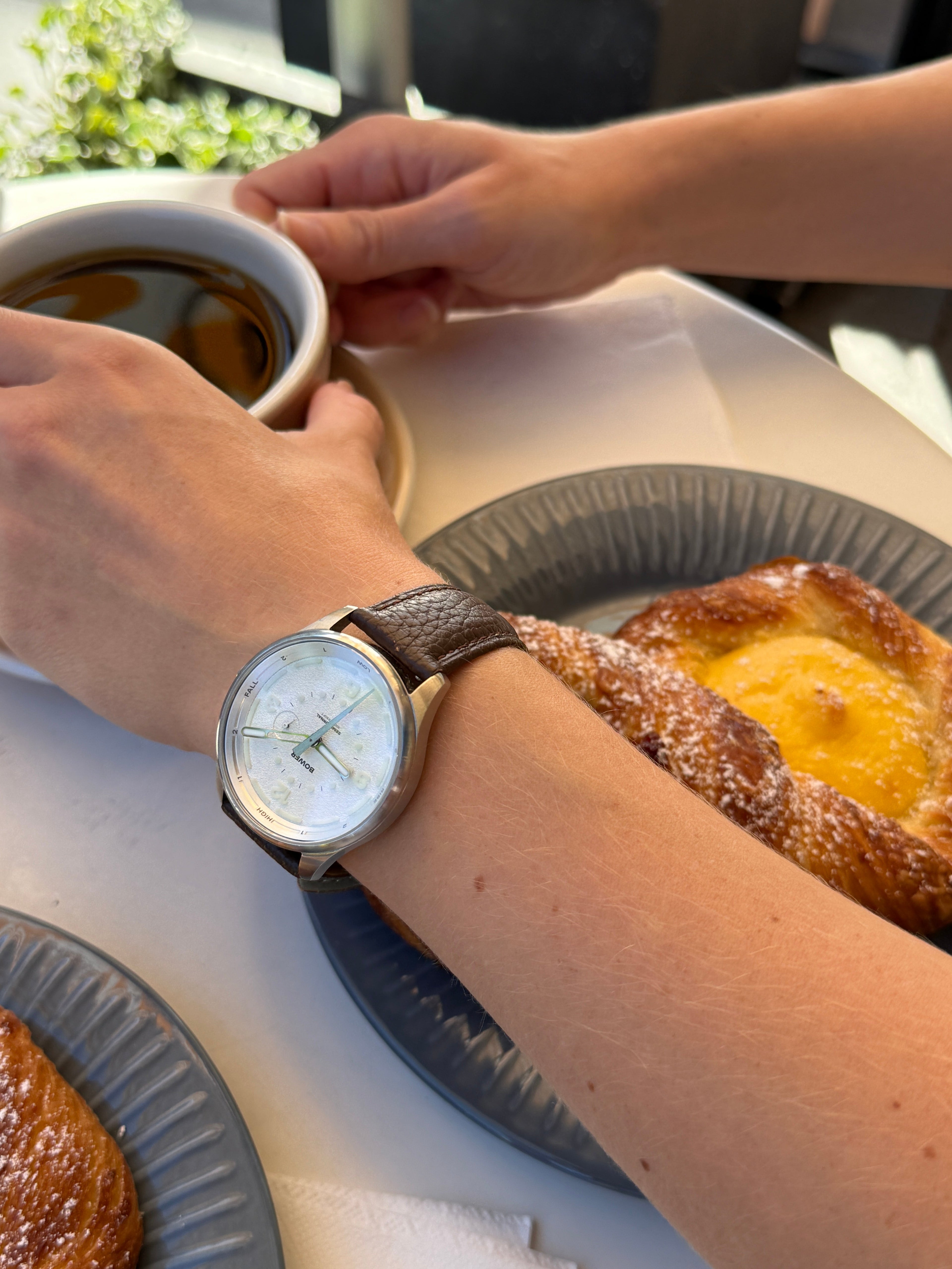 Why Analog Watches Matter in 2026: Design and Mental Clarity